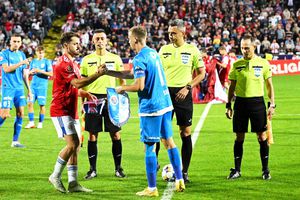 Scuzele oltenilor la Galați: „Fotbal direct, mingi lungi, au tras de timp din prima repriză” » Căpitanul are altă direcție: „Vine Dinamo!”
