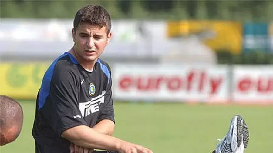 Ianis Zicu la Inter Milano Istoria lui Ianis Zicu cu Dinamo: 2.000 de flotări în băltoacă, trofee, 4 mașini în parcarea lui Giovanni Becali, clipe teribile și o dorință