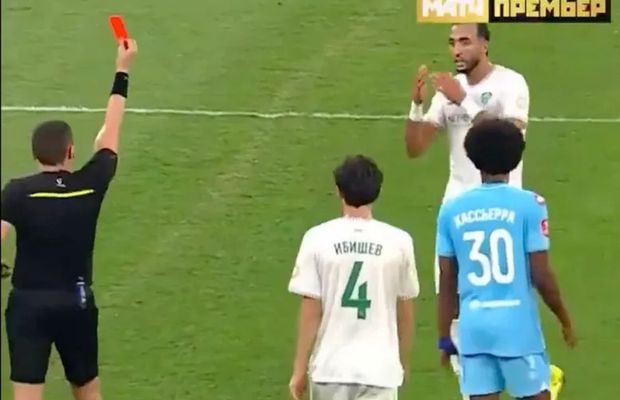 Scene neobișnuite la Sankt Petersburg! S-a rugat de un fan să-i dea tricoul înapoi