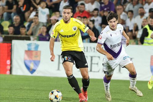 Alex Chipciu, în FC Argeș - U Cluj. © FOTO: Gheorghe Fluster/SPORT PICTURES