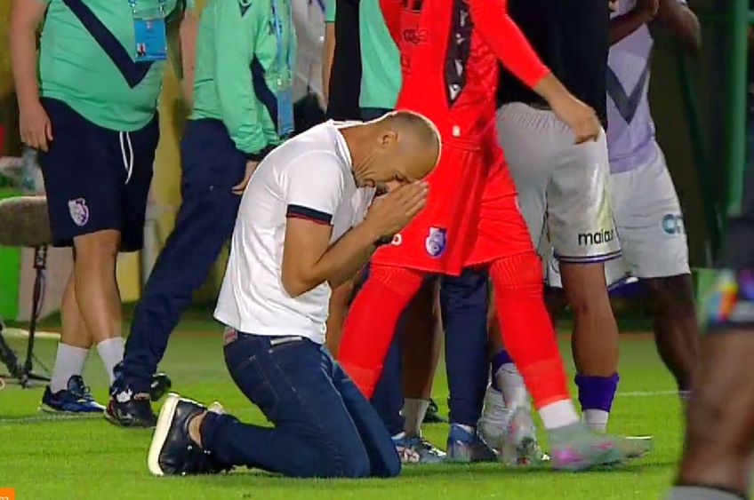 Imaginile zilei în Superliga, Bogdan Andone n-a mai rezistat!. FOTO: captură Orange Sport