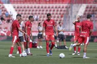 La pământ! ULTIMUL loc și golaveraj -13 pentru echipa care uimea Europa acum doi ani