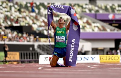 Fostul fotbalist care a devenit campion mondial la Tokyo » Caio Bonfim a câștigat primul aur pentru Brazilia în proba de marș