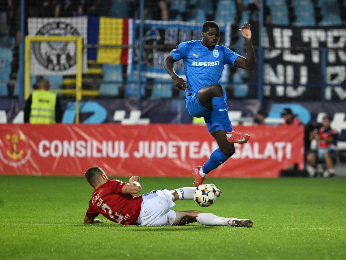 Universitatea Craiova pierde primul meci din acest sezon » Petrecere la Galați, ecouri în Giulești și Ștefan cel Mare! Clasamentul ACUM în Superligă