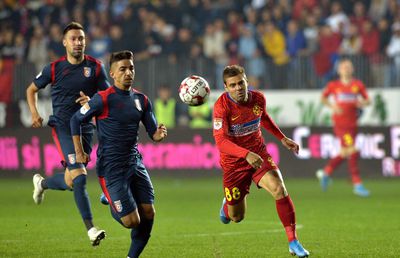 CHINDIA - FCSB 1-2 // Adi Popa, „săgeți” către Bogdan Vintilă: „E frustrant să lustruiești banca. Nu la asta m-am așteptat”