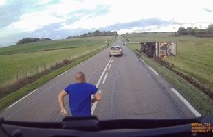 VIDEO Reacția unui șofer român când a văzut tirul din fața lui răsturnându-se: cum a salvat viața unui coleg