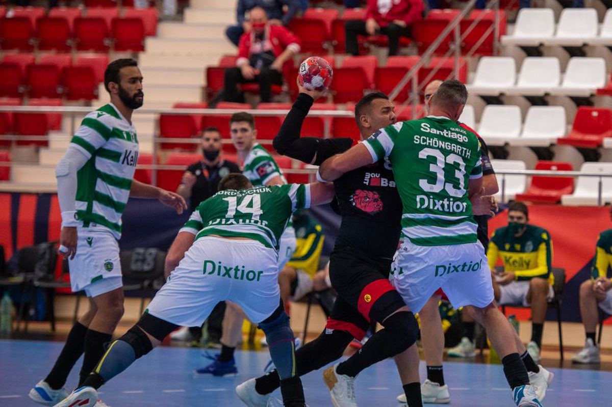 DINAMO - SPORTING LISABONA 25-27. „Dulăii” au pierdut la debutul în EHF European League!