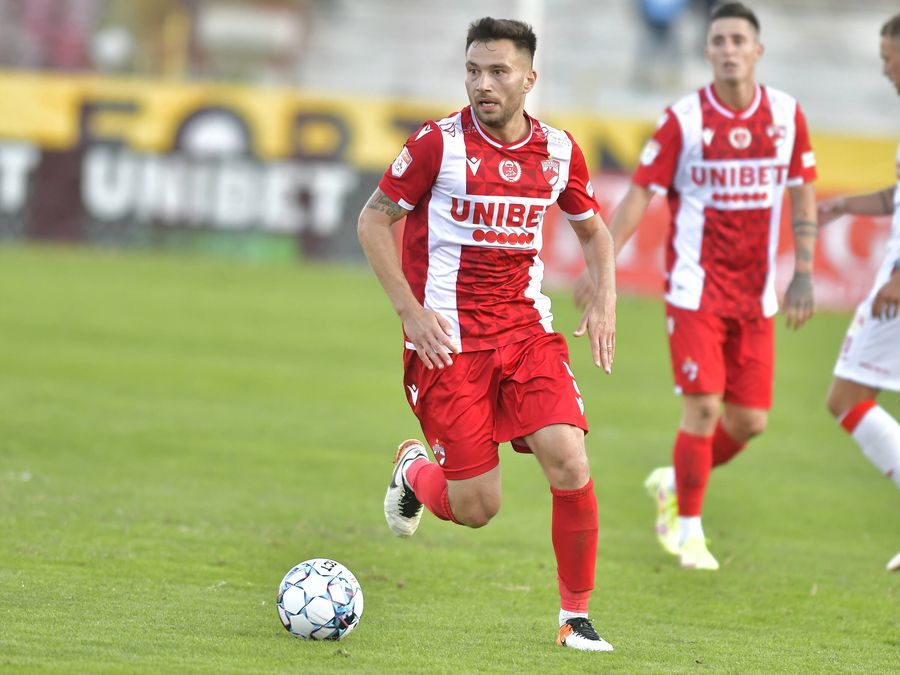 Alexandru Răuță // FOTO: Imago Încă un jucător e aproape să plece de la Dinamo după transferurile făcute de Rednic » Cine a intrat pe lista neagră