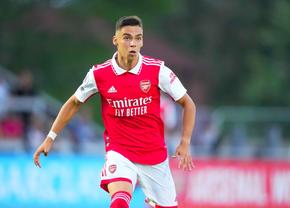 Arsenal - PSV, restanță din Europa League » Șansa debutului pentru Cătălin Cîrjan