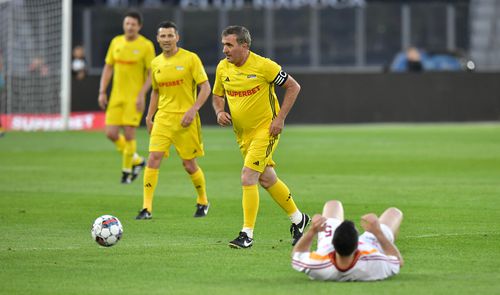 Gest unic în fotbalul românesc! Hagi i-a permis lui Sabău să se antreneze la el acasă: „Vreau să fiu eu fericit, nu el supărat”