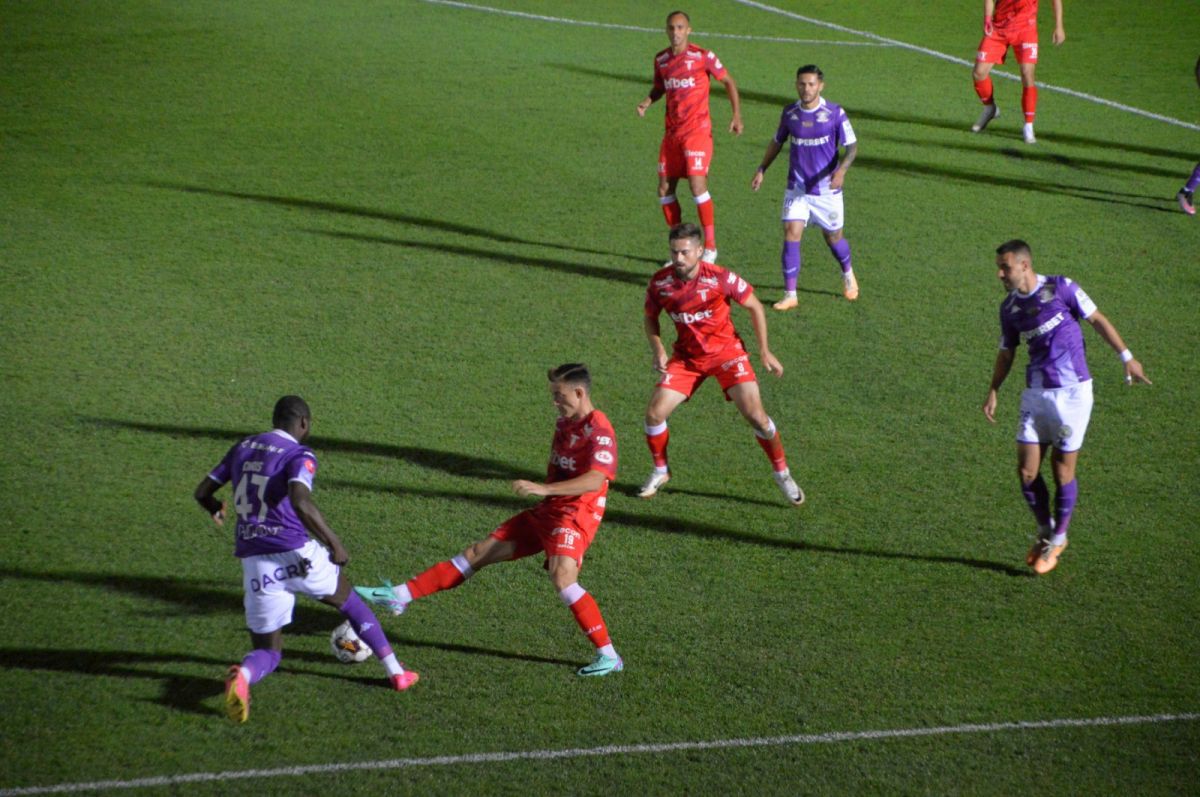 „Prostesc!” » Bergodi a spus fără ezitări ce l-a deranjat în remiza cu UTA: „Nu-mi convine acest lucru”