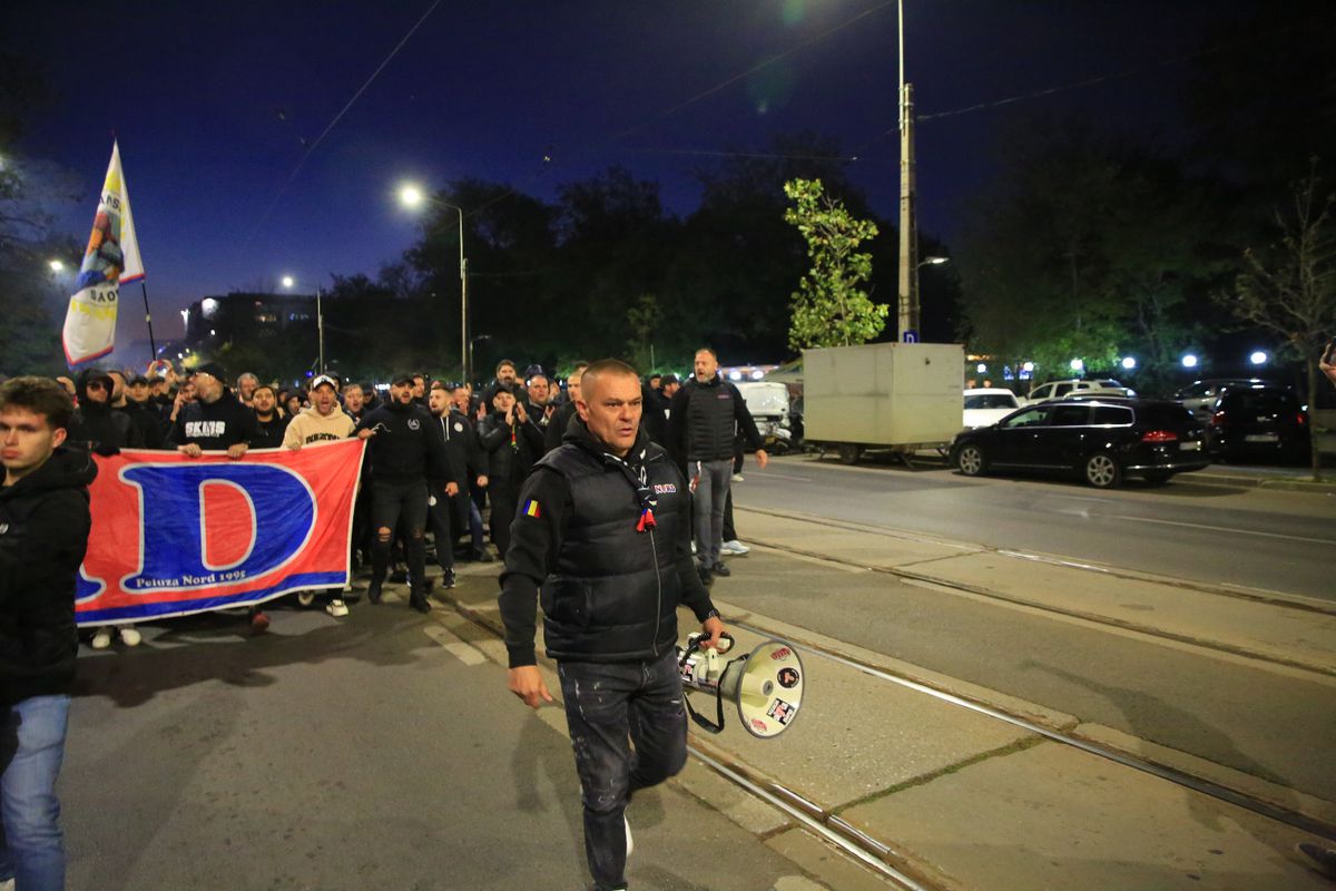 Corteo FCSB, imagini surprinse de Ionuț Iordache în drumul spre Arena Națională