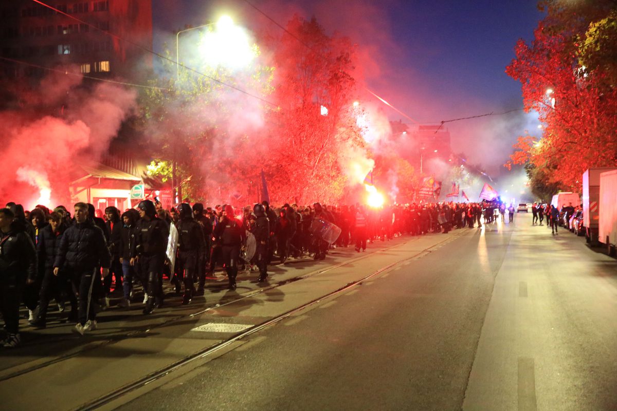 Corteo FCSB, imagini surprinse de Ionuț Iordache în drumul spre Arena Națională