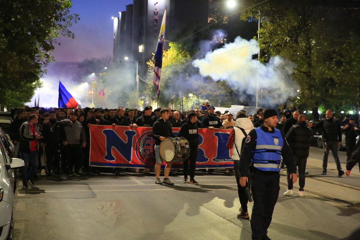 Corteo FCSB, imagini surprinse de Ionuț Iordache în drumul spre Arena Națională