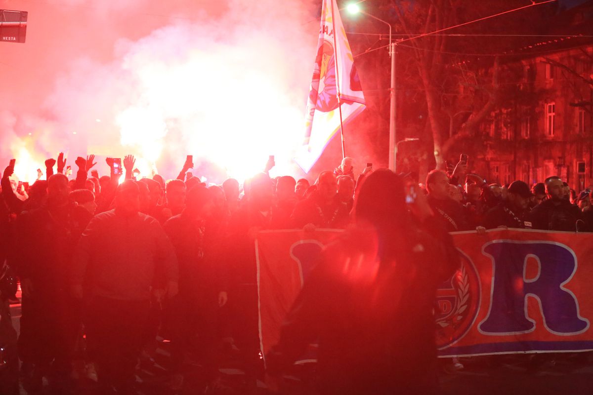 Corteo FCSB, imagini surprinse de Ionuț Iordache în drumul spre Arena Națională