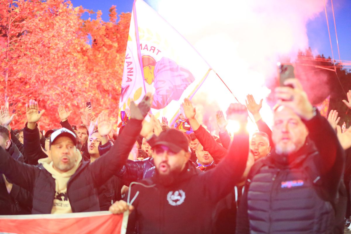 Corteo FCSB, imagini surprinse de Ionuț Iordache în drumul spre Arena Națională