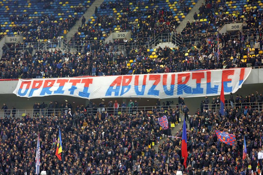 Primul mesaj afișat de galeria FCSB după intrarea pe Arena Națională