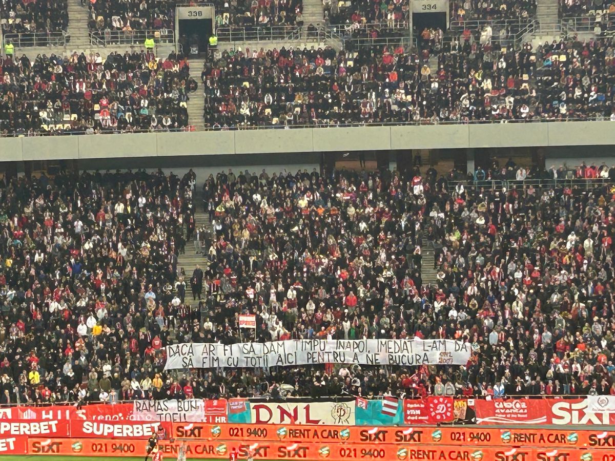 Peluza Nord a FCSB-ului, mesaj pentru fanii Stelei după victoria din derby-ul cu Dinamo: „Stadioanele goale aduc bucurie doar celor care comit abuzuri!”