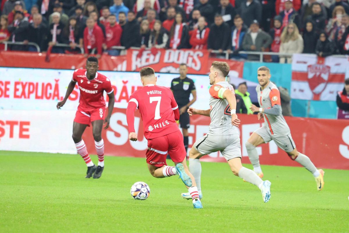 Dinamo - FCSB, derby de România în etapa a 13-a din Superligă // FOTO: Ionuț Iordache & Cristi Preda (GSP)