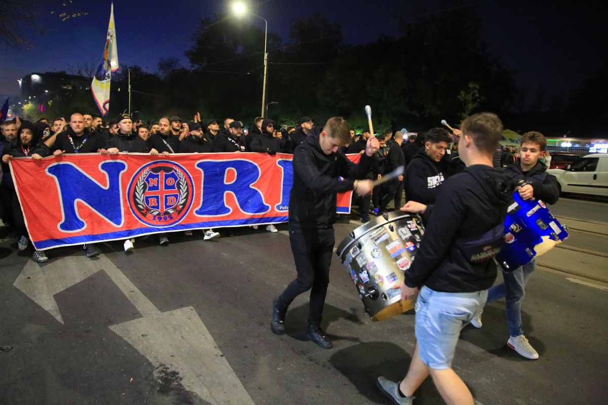 Corteo FCSB, imagini surprinse de Ionuț Iordache în drumul spre Arena Națională