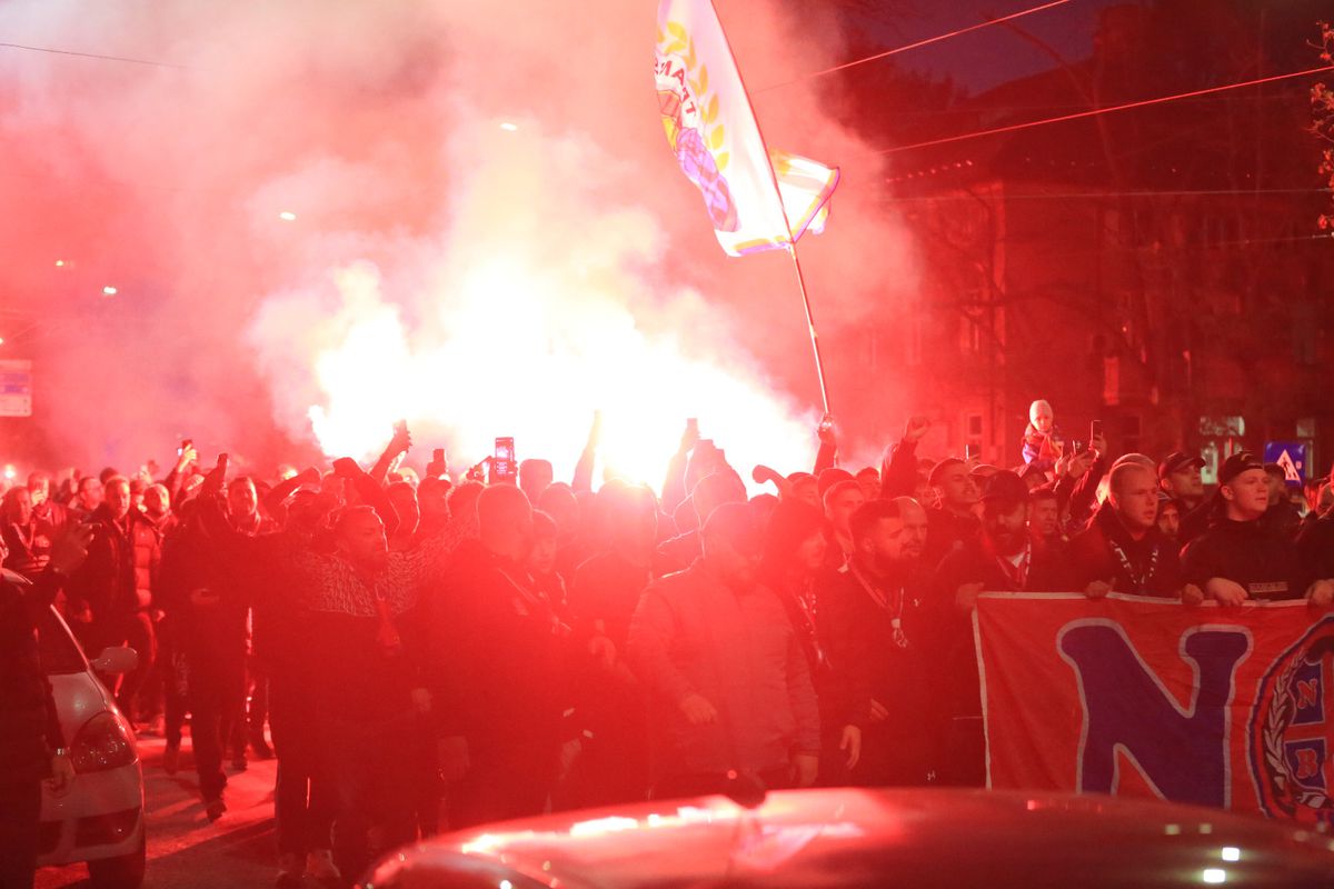 Corteo FCSB, imagini surprinse de Ionuț Iordache în drumul spre Arena Națională