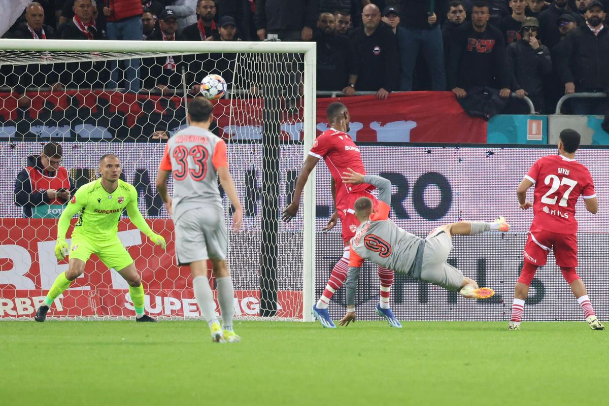 Lovitură pentru FCSB: Daniel Bîrligea nu joacă în derby-ul cu Rapid! Și Dinamo și-a pierdut vedeta: Politic suspendat