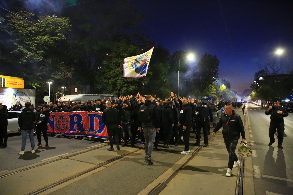 Corteo FCSB, imagini surprinse de Ionuț Iordache în drumul spre Arena Națională