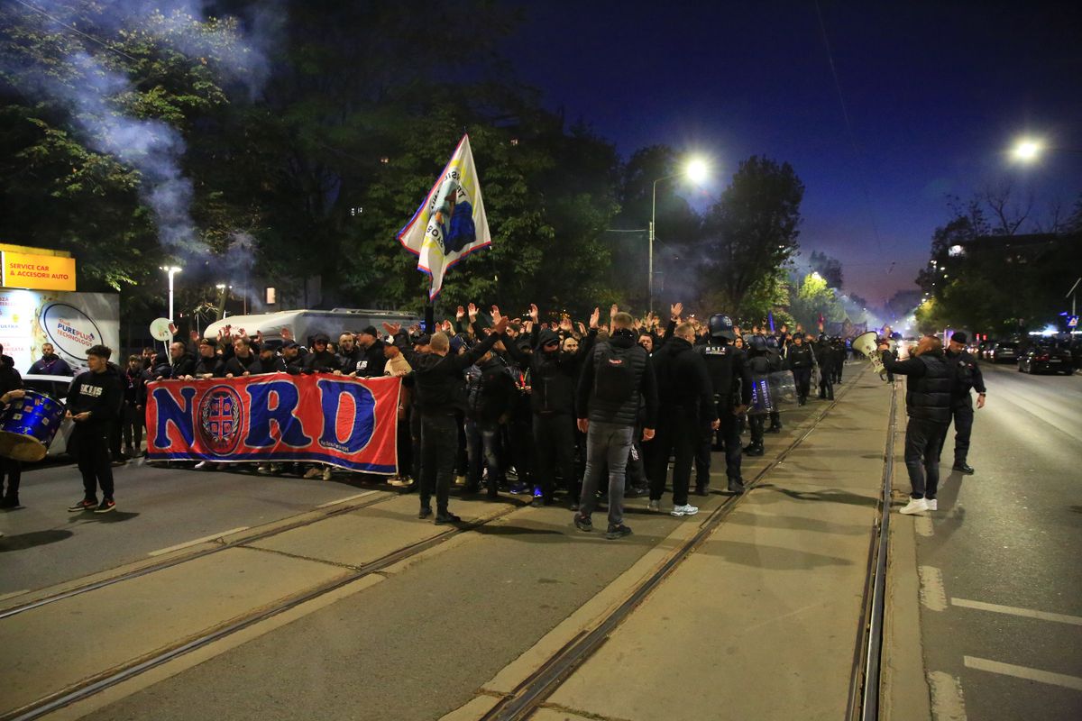 Corteo FCSB, imagini surprinse de Ionuț Iordache în drumul spre Arena Națională