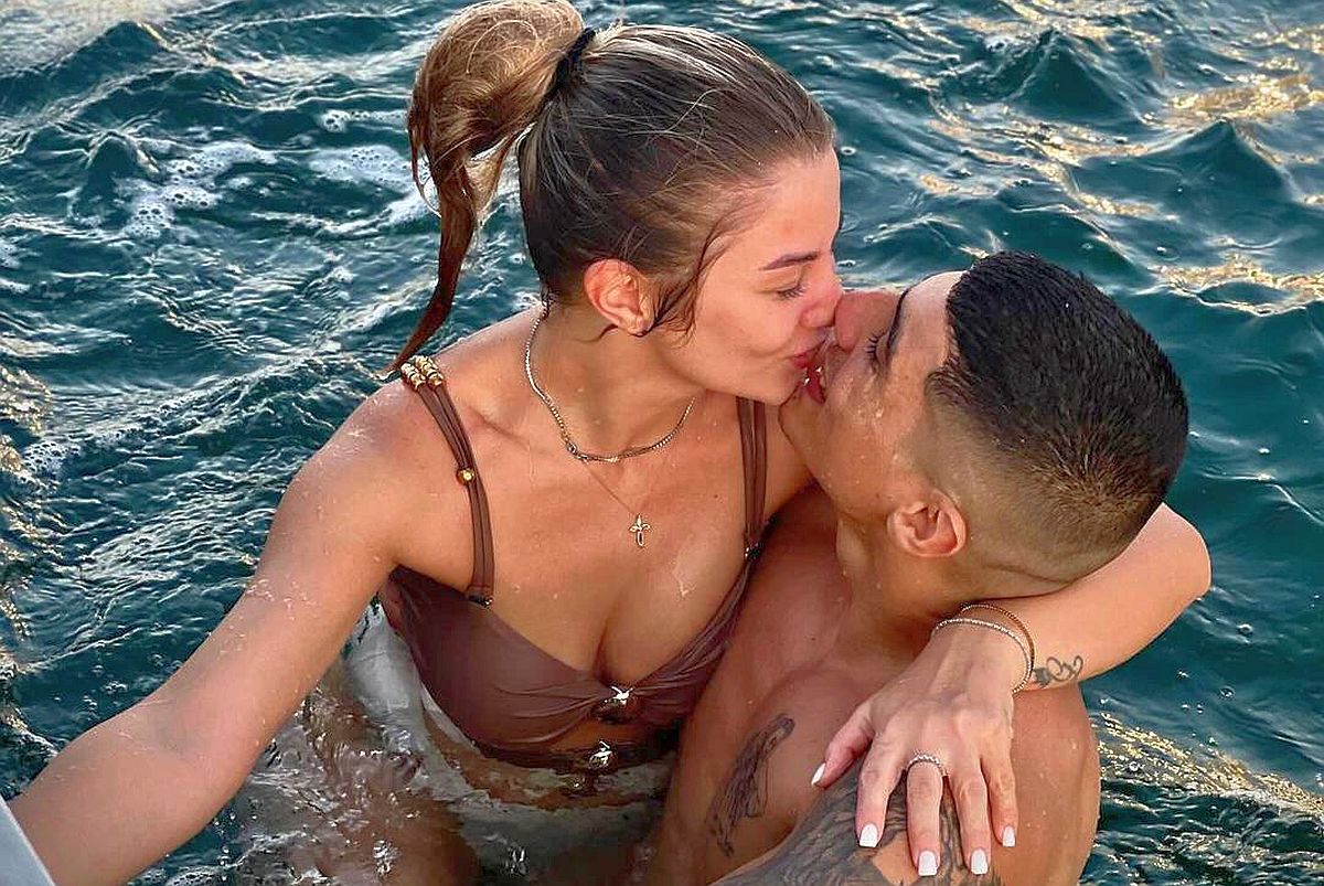 Juan Bauza și-a dus iubita în Argentina! Francesca Simionescu, una dintre cele mai sexy jurnaliste din România, face senzație în Țara Tangoului