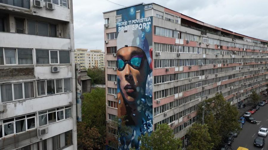 Star la Real Madrid, candidatul #1 la Balonul de Aur, are un mural impresionant în centrul Capitalei: Vini mare, Pele mai mic