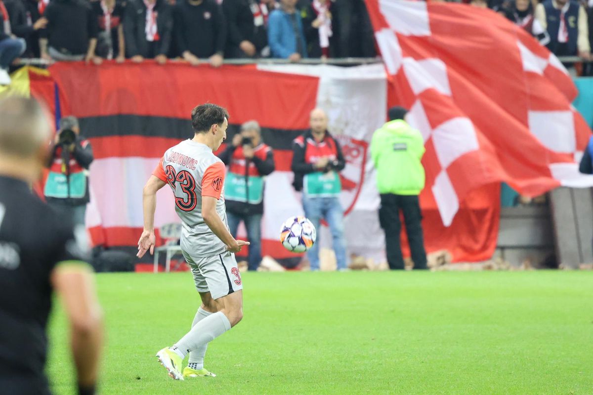 Lovitură pentru FCSB: Daniel Bîrligea nu joacă în derby-ul cu Rapid! Și Dinamo și-a pierdut vedeta: Politic suspendat