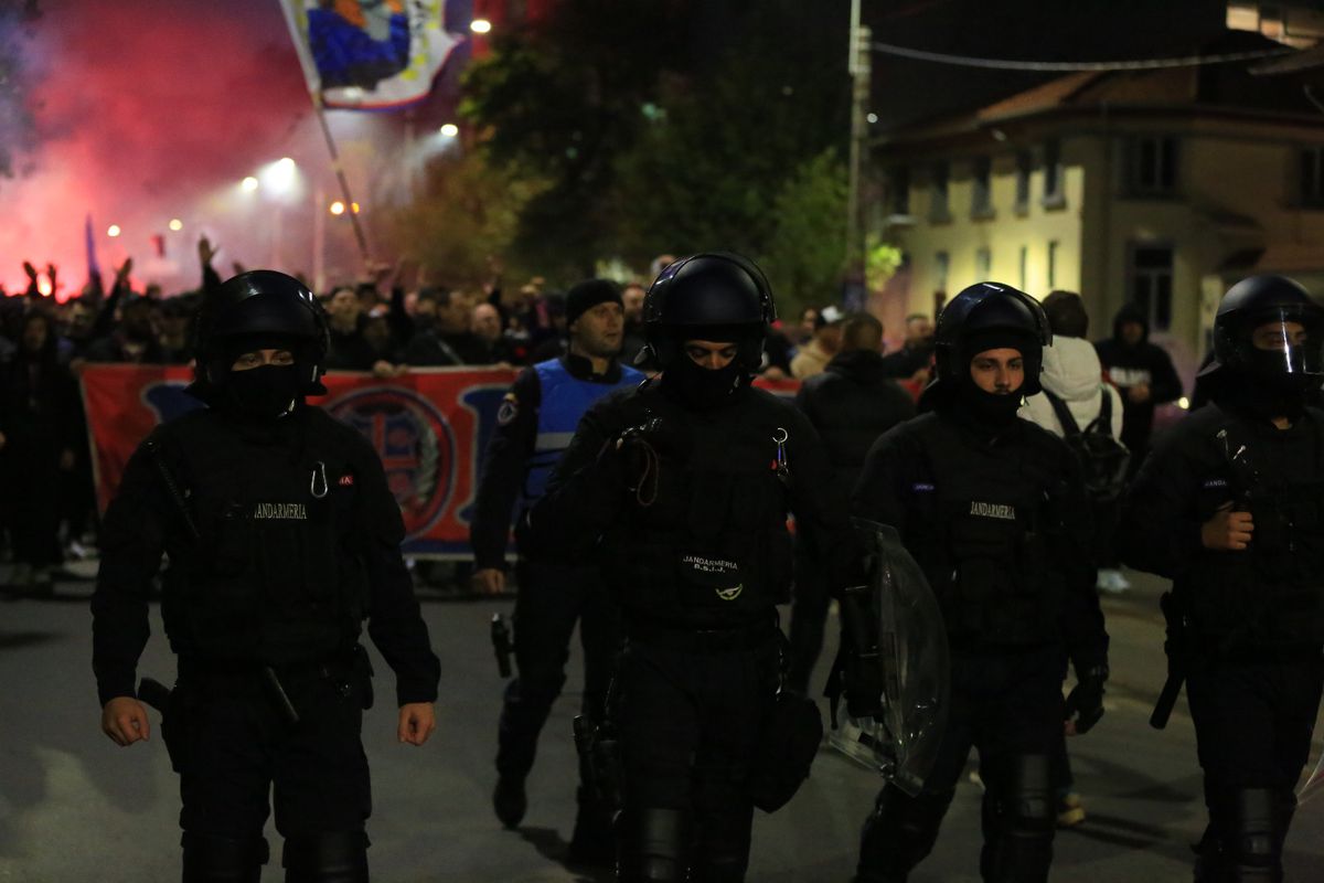 Corteo FCSB, imagini surprinse de Ionuț Iordache în drumul spre Arena Națională