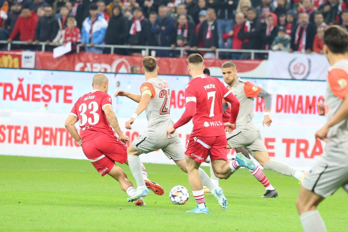 Dinamo - FCSB, derby de România în etapa a 13-a din Superligă // FOTO: Ionuț Iordache & Cristi Preda (GSP)