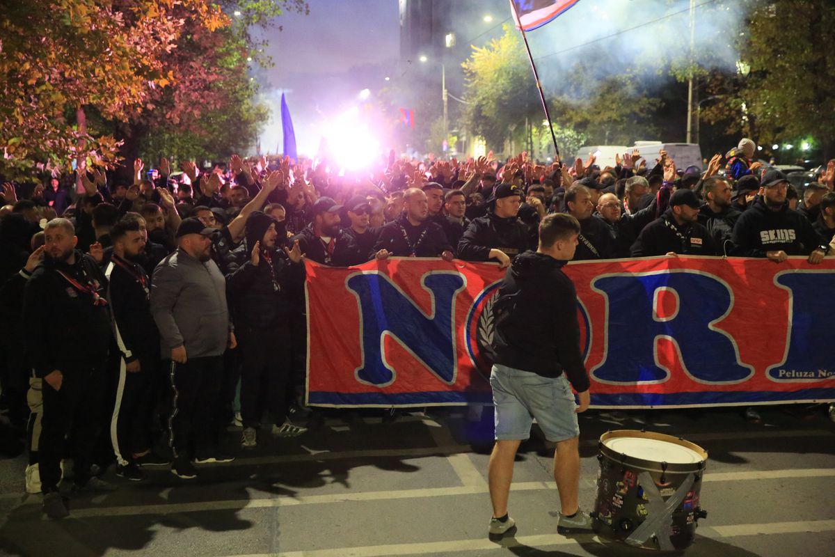 Corteo FCSB, imagini surprinse de Ionuț Iordache în drumul spre Arena Națională