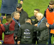 Scandal după Petrolul - CFR! Neagoe și Mandorlini s-au îmbrâncit pe gazon, arbitrii au intervenit imediat