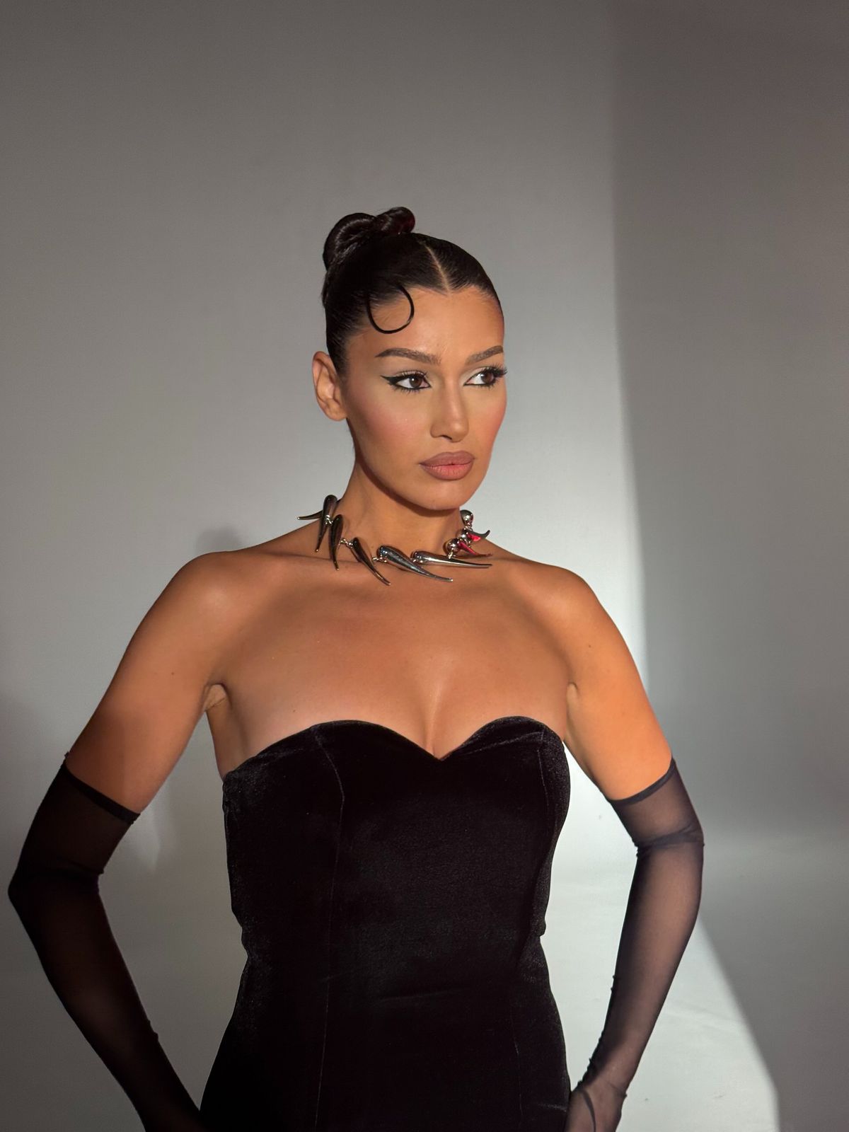 Cântăreața celebră a fost la Dinamo - Rapid: „M-a scos la date” » Fanii au reacționat: „Să nu te fure vreun fotbalist”