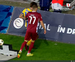 Moment uluitor în Petrolul - CFR Cluj! A avut o criză de nervi și aproape i-a distrus laptopul unui fotograf