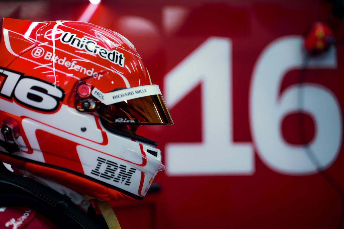 Alertă înainte de startul sezonului de Formula 1! Avertisment cibernetic: „Dispozitivul tău comunică cu zeci de servere!”