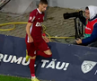Moment uluitor în Petrolul - CFR Cluj! A avut o criză de nervi și aproape i-a distrus laptopul unui fotograf