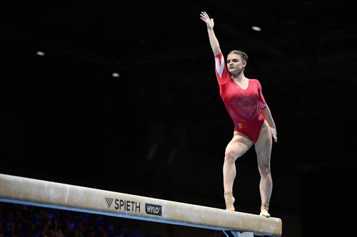 Denisa Golgotă în acțiune la bârnă FOTO Imago Images