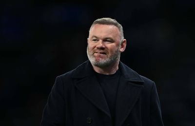 Wayne Rooney a criticat doi mari fotbaliști de la Liverpool: „Trebuie scos din echipă!” / „Anii l-au prins din urmă”