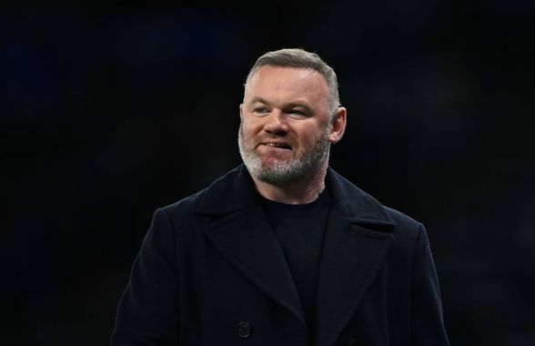 Wayne Rooney a criticat doi mari fotbaliști de la Liverpool: „Trebuie scos din echipă!” / „Anii l-au prins din urmă”