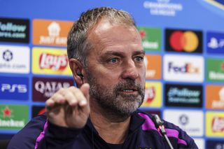 Veste importantă pentru Barcelona! Hansi Flick a anunțat două reveniri înaintea meciului din Liga Campionilor: „Ne-a lipsit mult”