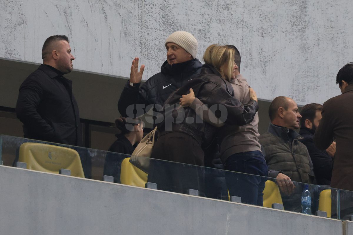 DINAMO - RAPID. Iată faza care va face înconjurul lumii! „Scorpionul” Koljic a scos uluitor un gol ca și făcut! » „Extraordinar, intervenția anului! Ha-ha!”