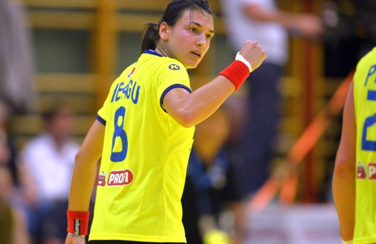 CAMPIONATUL MONDIAL // Cristina Neagu, mesaj pentru jucătoarele de la Corona Brașov care au rămas acasă: „Suntem alături de voi”