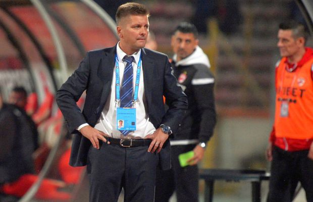 DINAMO // EXCLUSIV Dusan Uhrin, promisiune importantă pentru jucători la antrenamentul de azi