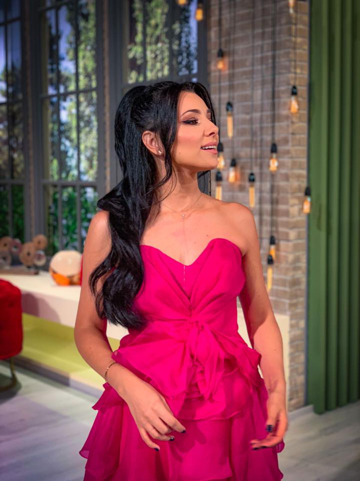 VIDEO+FOTO Corina Caragea, show pe TikTok » Ce răspunde mesajelor primite: „Mărită-te! Fă un copil!”