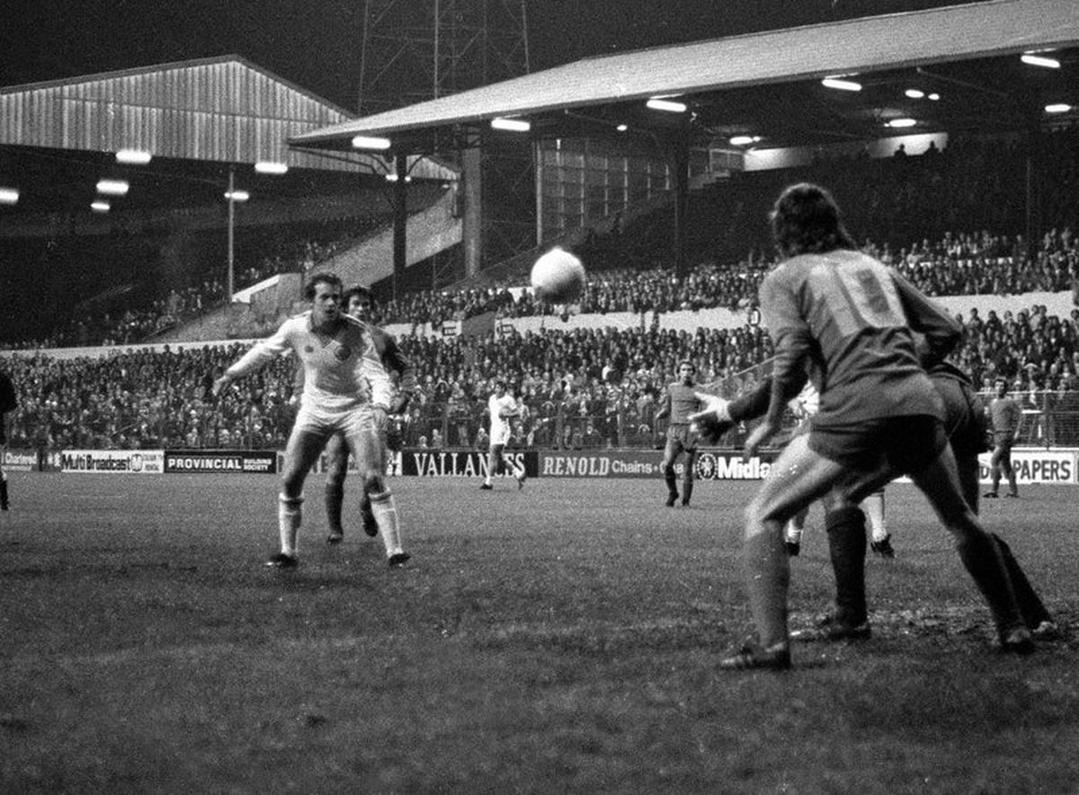 RETRO GSP. 98 de ani de la nașterea lui Valentin Stănescu, antrenorul care „și-a vândut sufletul”, apoi le-a eliminat pe Barcelona, Inter și Leeds!