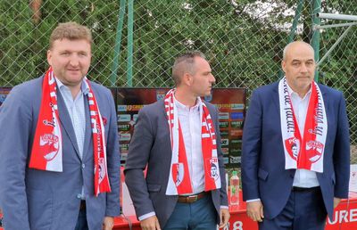 VIDEO EXCLUSIV Șefii lui Dinamo, făcuți praf: „Îmi explodează capul, e groaznic! Batmani, Spider-Mani... Minciuni!”