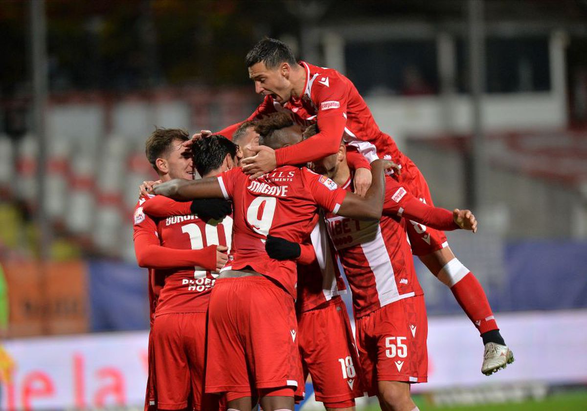 DINAMO » Și săraci, și nepricepuți! Conducătorii din „Ștefan cel Mare” nu cunosc regulamentele! Mutarea pe care ar trebui să o facă ACUM!